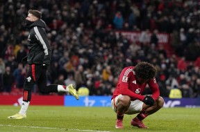 华体会hth-里昂绝杀那不勒斯，阿扎尔补时绝平足总杯的简单介绍