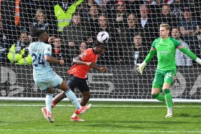 华体会登陆-关于美因茨遭遇联赛连败，陷入保级危机的信息