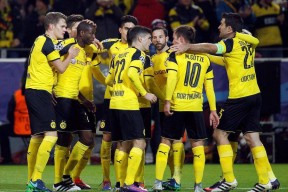 华体会体育-波尔图绝杀多特蒙德，贝尔梅开二度德甲的简单介绍