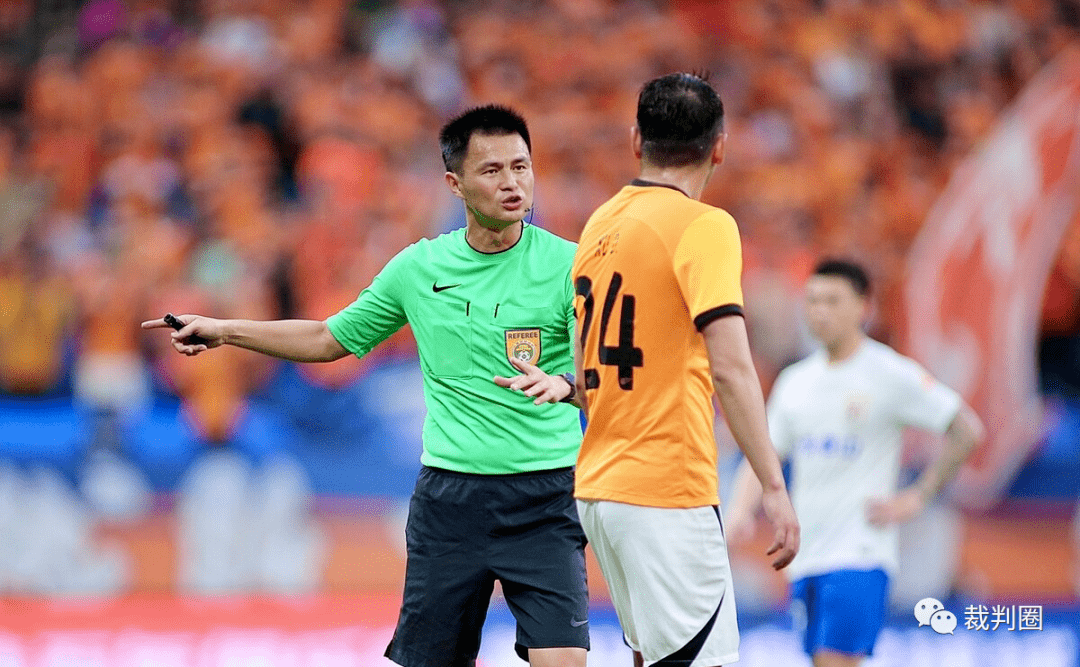 华体会hth-关于橡皮团两分之差，联赛裁判群点名批评的信息  第2张